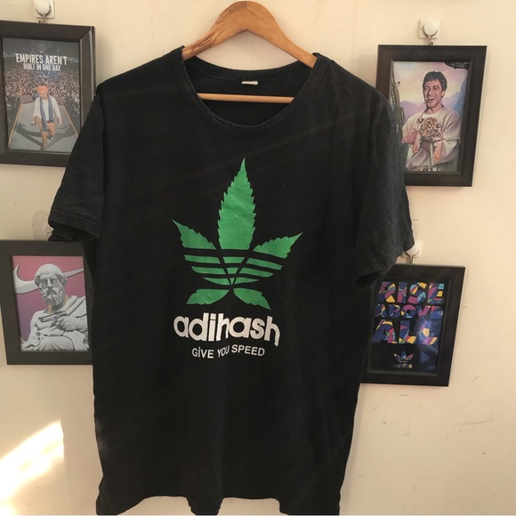 Other - Vintage adihash tshirt (M-L)
